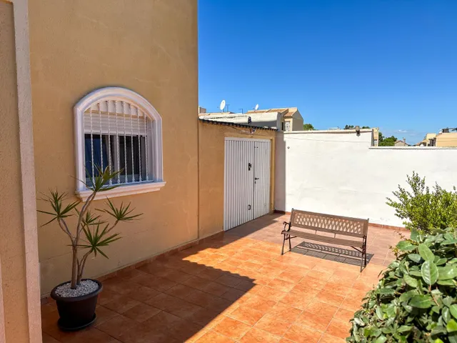 Villa 3 habitaciones 86m² en venta - Parque las naciones — 30