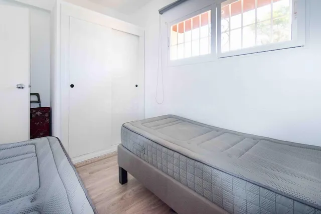 Apartamento reformado de 2 dormitorios a 200m de la playa del Albir — 12