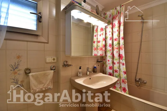 CHALET CON TERRAZA, GARAJE Y BARBACOA EN LA PLAYA DE GANDÍA — 47