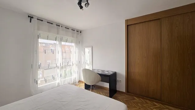 ÚLTIMA HABITACIÓN CON GASTOS INCLUIDOS EN CHALET A COMPARTIR DE VILLANUEVA DE LA CAÑADA — 13