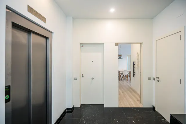 APARTAMENTO con solarium en el CENTRO — 27