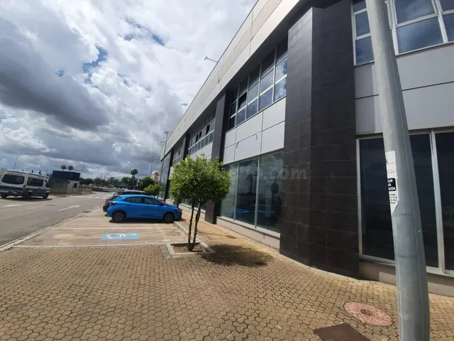 Oportunidad estratégica: Magnífica nave comercial a estrenar - foto 4