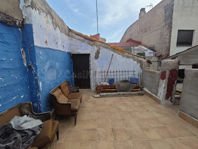 CASA DE PUEBLO 3 PLANTAS CON TERRAZA - foto 2