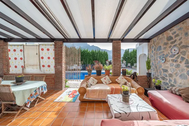 FINCA CON CASA EN VENTA OJEN — 30