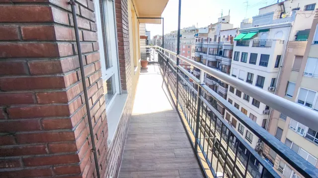 Espectacular vivienda reformada y muy luminosa en Arrancapins — 30