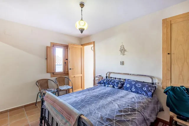 GR3929 - Alhama de Granada - Casa de pueblo reformada con patio delantero y azotea — 17