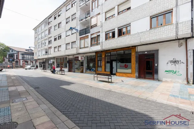 ¡Incomparable local en Santoña! — 12