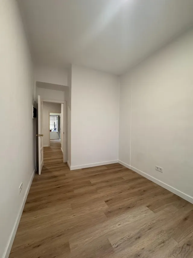 Alquiler vivienda de 4 habitaciones — 14