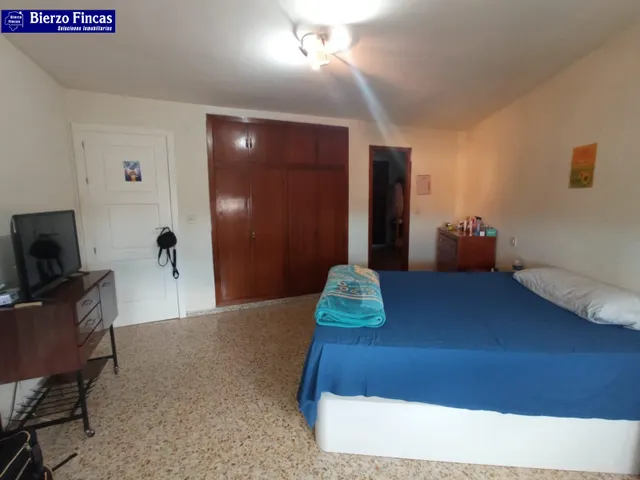 SE VENDE AMPLIO PISO EN PONFERRADA — 14