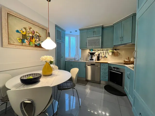 GRAN ÁTICO EN TORREVIEJA, 3 HZB, 2 BAÑOS — 28