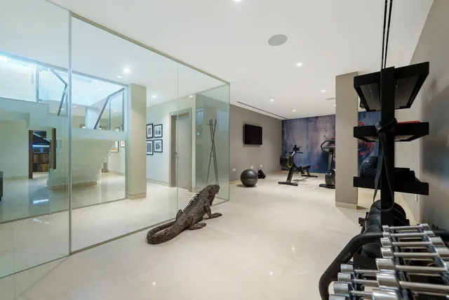 Chalet 5 habitaciones 473m² en venta - Marbella — 41