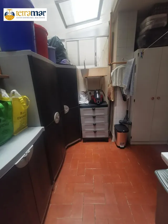 Amplio piso en pleno centro de cornellà con gran terraza — 7