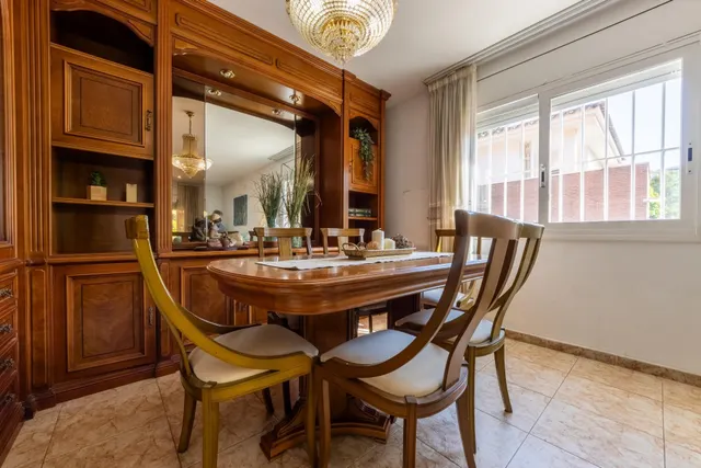 Espectacular Chalet de 4 habitaciones en Tarragona - ¡Tu Nuevo Hogar Te Espera! — 6