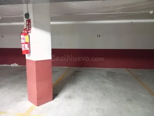 PLAZA DE GARAJE CON TRASTERO JUNTO AL CENTRO DE PUERTO LUMBR - foto 3