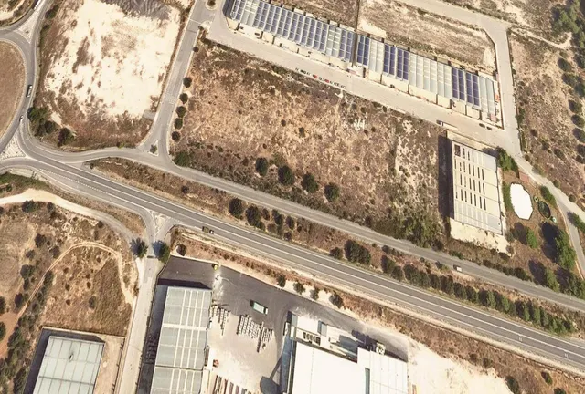Suelo industrial urbanizado con fachada a la C-51 · 19.255 m2 en Vila-rodona — 17
