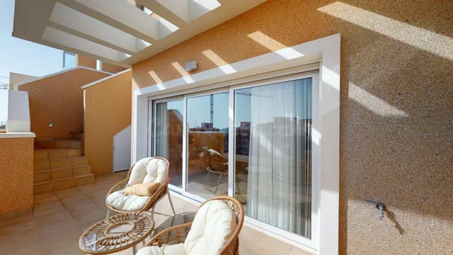 EXCLUSIVO ATICO VENTA GUARDAMAR DEL SEGURA