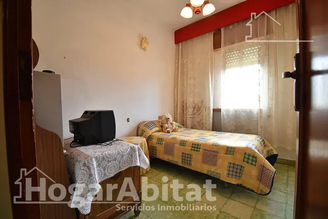 CASA CON TERRAZA Y VISTAS DESPEJADAS A LA MONTAÑA — 21