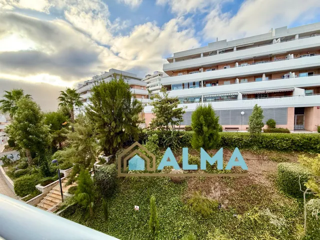 Espectacular Atico con terraza y gran  de solarium en urb. privada con piscina — 10