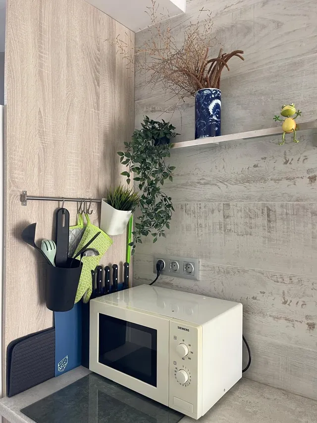 Apartamento reformado con piscina comunitaria, Alicante, Torrevieja. 3 habitaciones | 60 m2 | A 300 metros del mar — 16