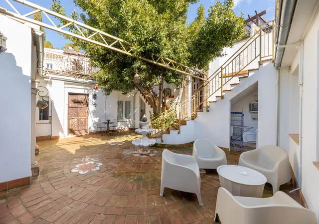 Inversión única en el Albaicín: 3 Apartamentos Turísticos con Licencia — 8