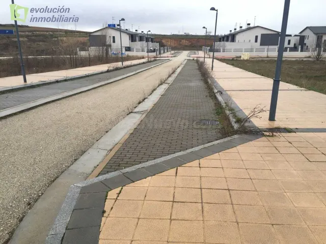 Suelo urbano en Cortes, Burgos - foto 4