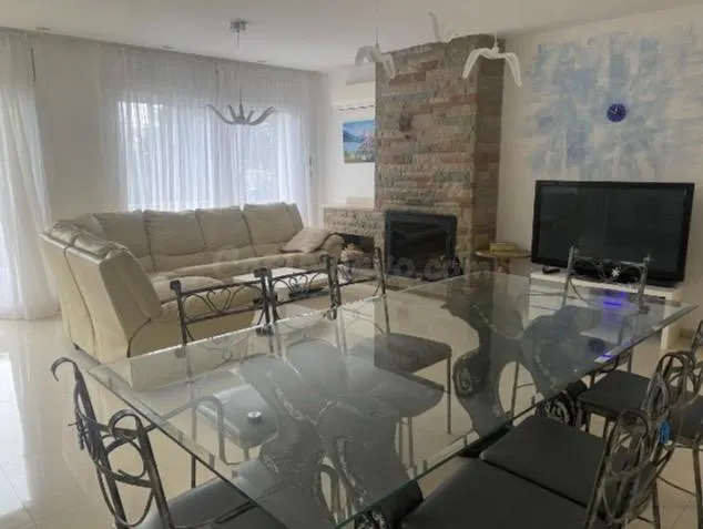 Villa exclusiva en Montemar, Castelldefels