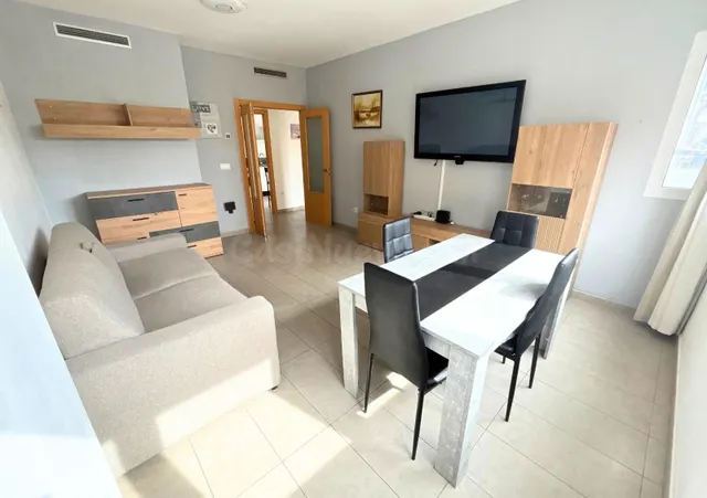 PISO LUMINOSO CON TERRAZA Y 2 AMPLIAS habitaciones - Zona CONCORDIA - BURJASSOT — 3