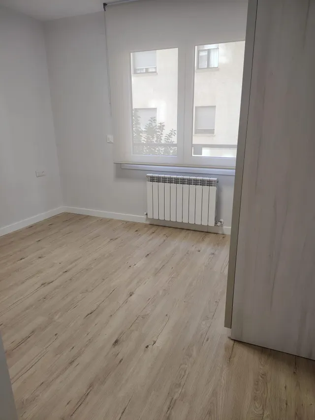 Piso 3 habitaciones 80m² en venta - Avenida Santa Ana — 7