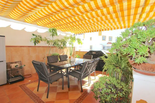 Casa 5 habitaciones 206m² en venta - Las Lomas de Río Verde — 3
