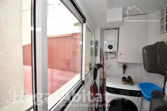 ¡REFORMADO! PRECIOSO, EXTERIOR Y CÉNTRICO CON BALCÓN Y TRASTERO — 23
