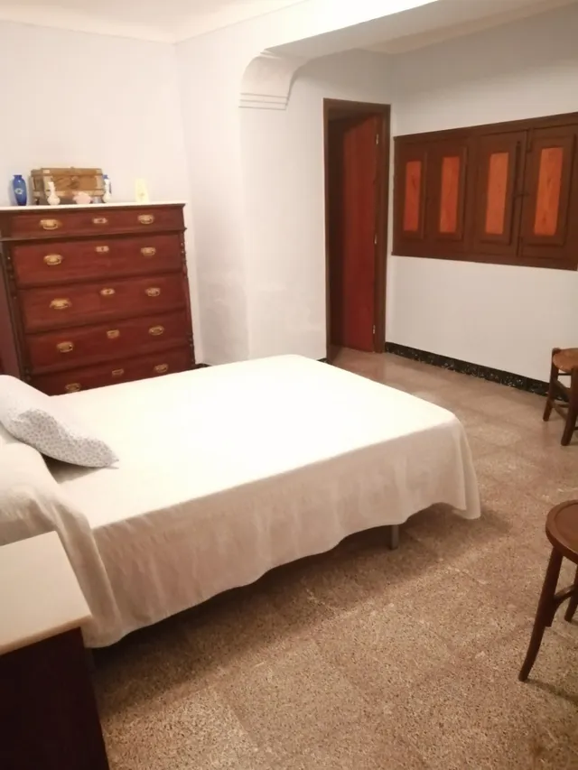 Ideal cómo inversión o si desea vivir en un pueblo con encanto como es Iznájar (Córdoba). — 21