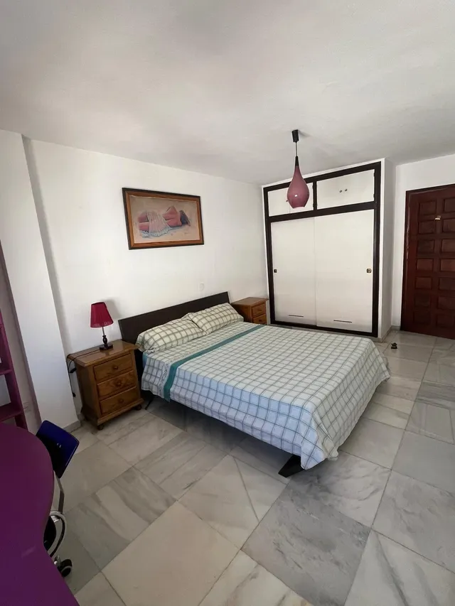 CHALET EN CENTRO ESTEPONA DE 4 habitaciones — 25