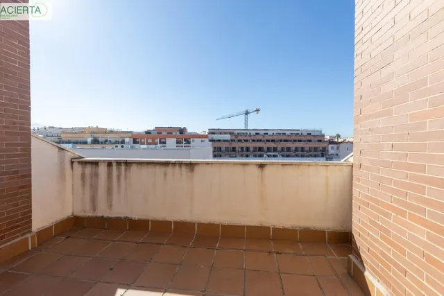 Casa Unifamiliar en Churriana de la Vega — 35