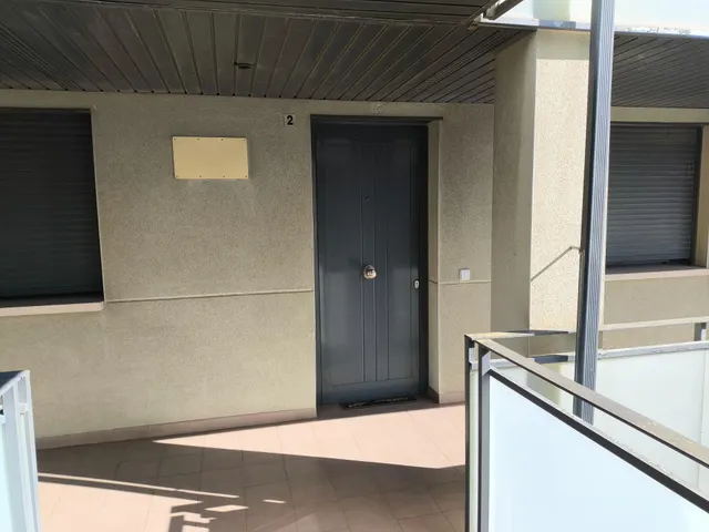 Se vende en cesión de remate Piso en cuarte de Huerva, dos dormitorios, dos baños. Garaje y Trastero incluidos. Piscina comunitaria. — 8