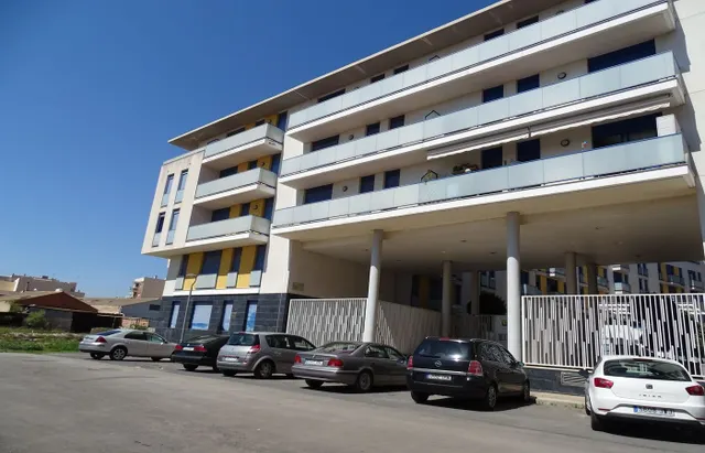 Apartamento de 62 m2 con 2 dormitorios, terraza y parking — 14