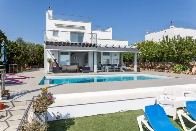 MARAVILLOSO CHALET CON LT Y VISTAS MAR — 5