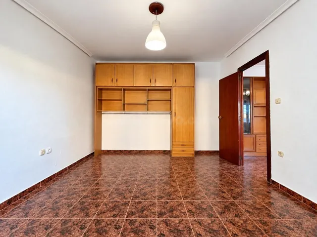 MAGNÍFICA PLANTA BAJA EN PUÇOL - foto 4