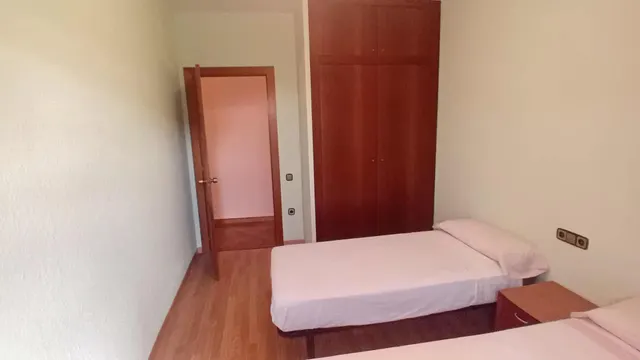 CASA CON AMPLIA TERRAZA EN ALCARRÀS — 18