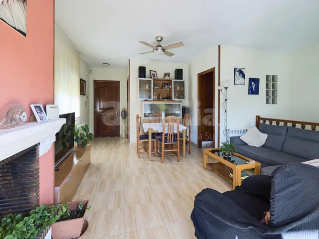 Encantadora Casa-Chalet Familiar en Lloret de Mar con Piscin