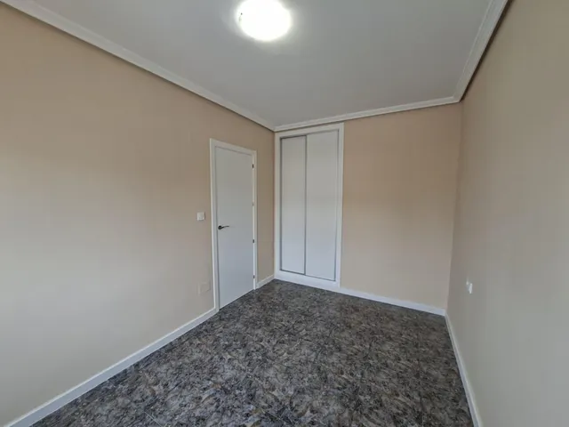 Bungalow reformado con jardín privado, terraza y piscina comunitaria en La Zenia, Orihuela Costa — 16