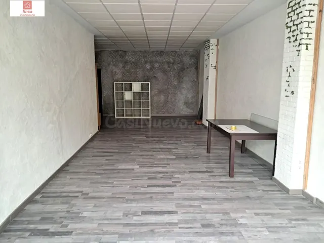 MONTIJO, VENTA LOCAL COMERCIAL ACONDICIONADO FRENTE AL MERCA - foto 4