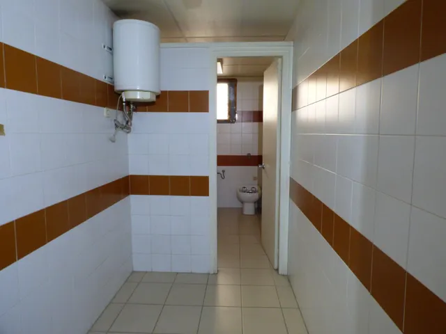 Local comercial esquinero en la carretera de santpedor — 18