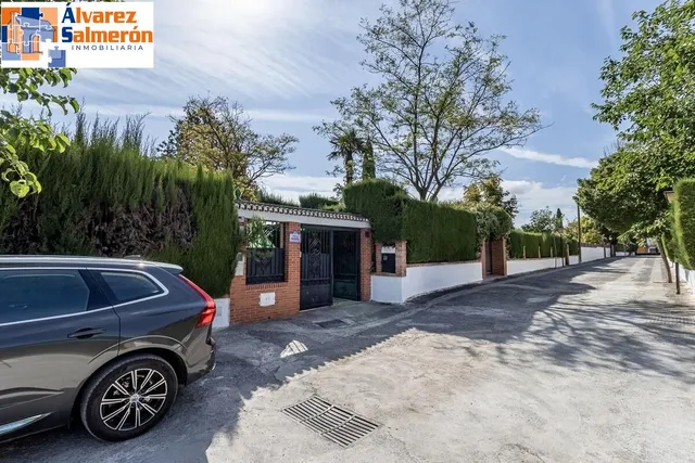 Espectacular Chalet en Ogijares - Ideal para Familias — 48