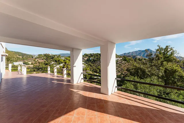 Chalet 6 habitaciones 531m² en venta - El Madroñal — 50