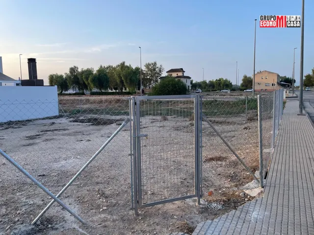 TERRENO URBANO EN CALLOSA DEL SEGURA — 6
