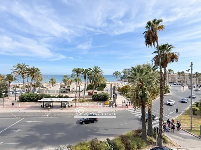 APARTAMENTO DE DISEÑO CON VISTAS AL MAR  Y AL CASTILLO PLAYA POSTIGUET — 30