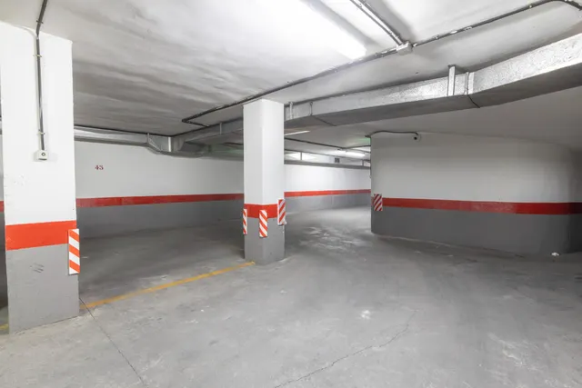 Plaza de garaje en Martín Bohorquez — 12