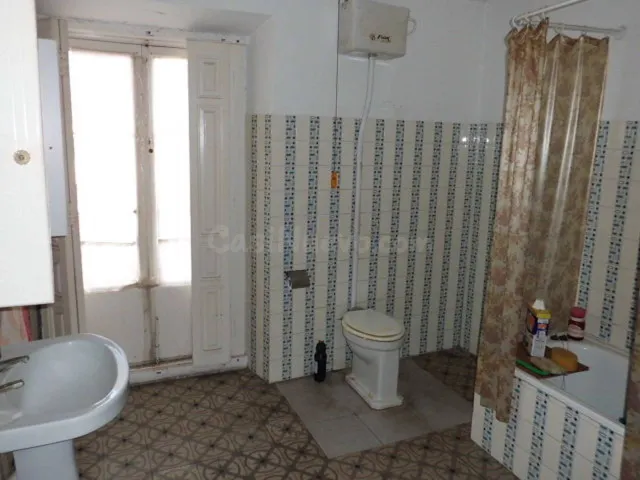 Casa 5 habitaciones 750m² en venta - Almansa - foto 4
