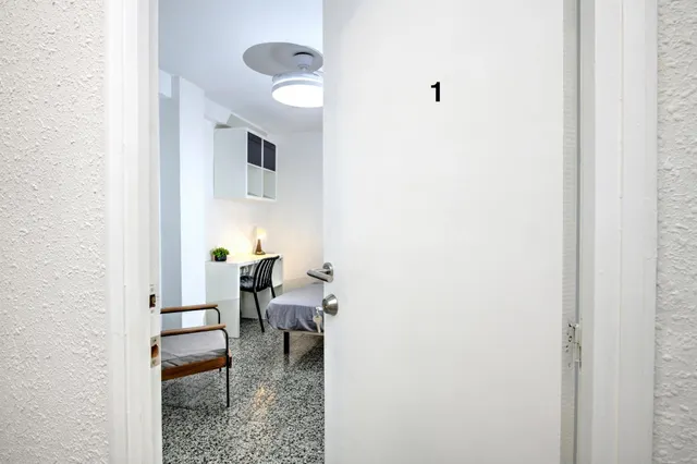 #habitación 1 — 5