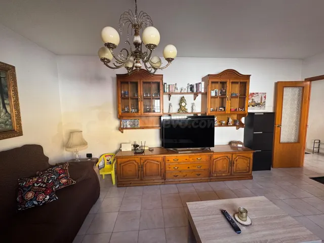 ¡Espléndido adosado en La Romanilla, Roquetas de Mar por solo €249,000! — 4